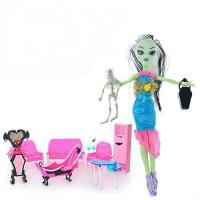 купить Кукла шарнирная MonsterHigh 66529 с мебелью