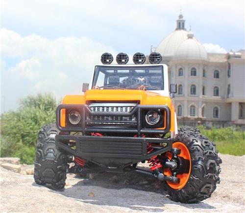 фото Машинка радиоуправляемая 1:22 Subotech Brave 4WD 35 км/час (оранжевый)