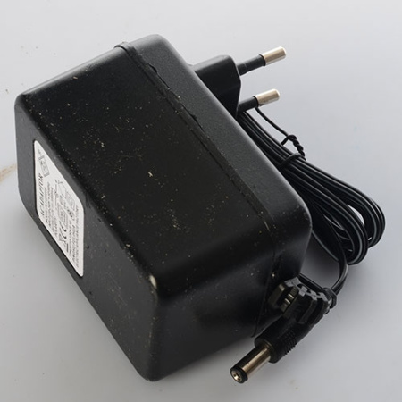 фото Зарядное устройство M 2765-CHARGER для электромобилей M 2701 2735 2765 2788 M 3175 3181 M 3213 M 340