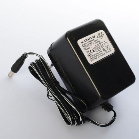 фото Зарядное устройство 12V 1000mA M 3891-CHARGER для мобиля M 3891